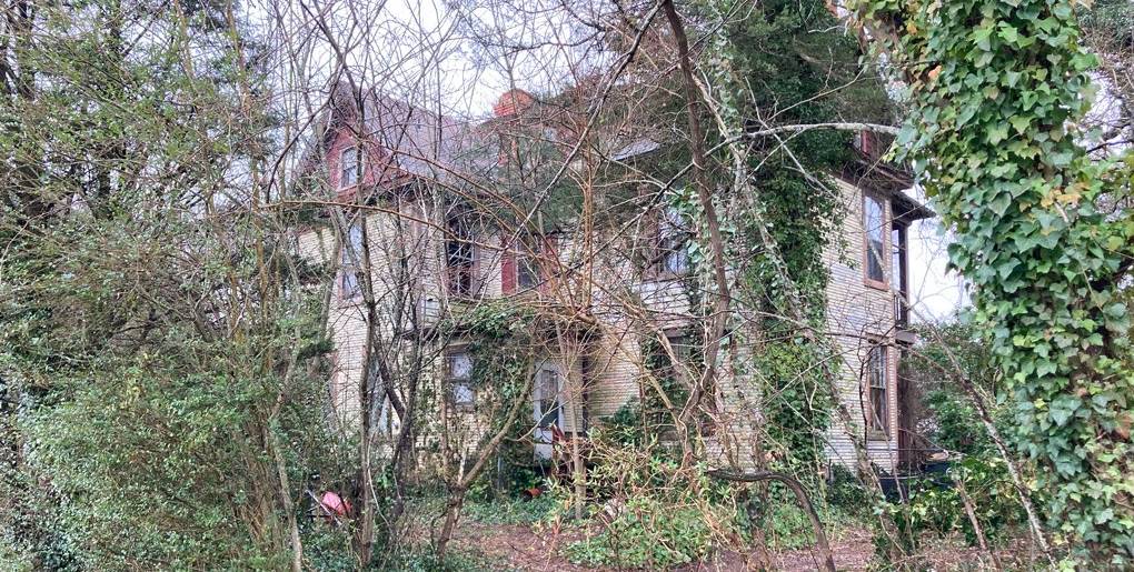 134 year old farmhouse